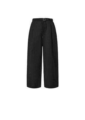 BELTED TUCK BANDING PANTS - BLACK