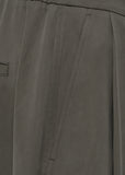 CUPRO TWO TUCK PANTS - BROWN