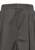 TWO TUCK WIDE SHORTS - BROWN